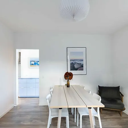 At Beautiful Solgaarden 8 Appartement Svaneke