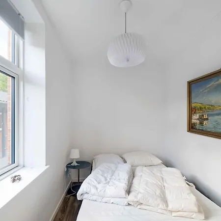 At Beautiful Solgaarden 8 *